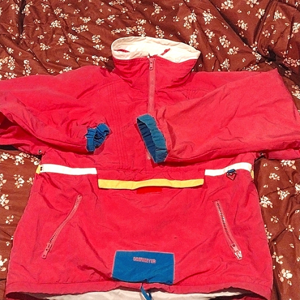 Obermeyer wind breaker.